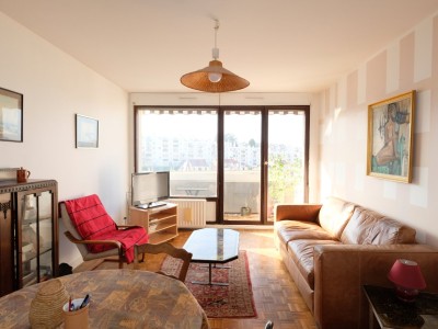 APPARTEMENT T2 A VENDRE - ST ETIENNE FAURIEL - 49.17 m2 - 81�000�&euro;