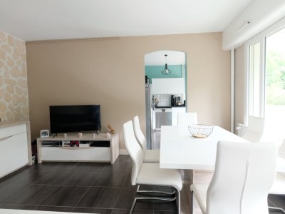 APPARTEMENT T2 A VENDRE - ST ETIENNE FAURIEL - 57.4 m2 - 85 000 &euro;