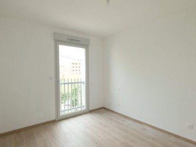 APPARTEMENT T2 A VENDRE - ST ETIENNE MONTAUD - 46.4 m2 - 158500€