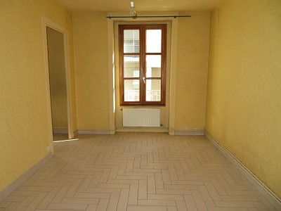 APPARTEMENT T2 - ST ETIENNE MONTPLAISIR - 59.42 m2 - VENDU