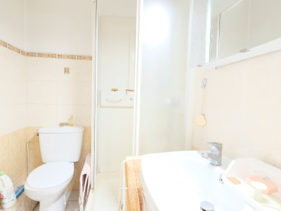 APPARTEMENT T2 A VENDRE - ST ETIENNE MONTPLAISIR - 47.9 m2 - 53000€