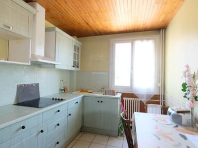 APPARTEMENT T2 A VENDRE - ST ETIENNE MONTPLAISIR - 47.9 m2 - 53 000 €