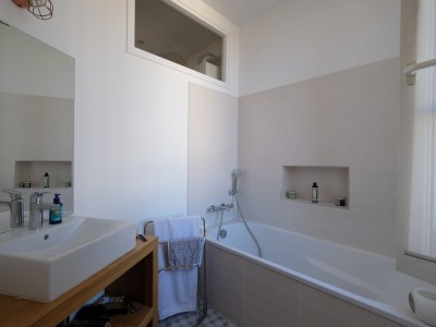 APPARTEMENT T3 A LOUER - ST ETIENNE BADOUILLRE - 93.19 m2 - 970 € charges comprises par mois