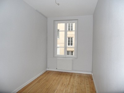 APPARTEMENT T3 A LOUER - ST ETIENNE BADOUILLRE - 57.38 m2 - 470€ charges comprises par mois