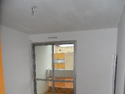 APPARTEMENT T3 A LOUER - ST ETIENNE BERGSON - 72 m2 - 740 € charges comprises par mois