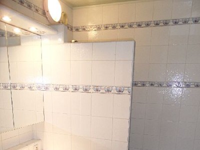APPARTEMENT T3 A LOUER - ST ETIENNE BERGSON - 72 m2 - 740 € charges comprises par mois