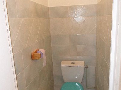 APPARTEMENT T3 A LOUER - ST ETIENNE BERGSON - 72 m2 - 740 € charges comprises par mois