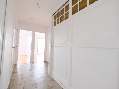 APPARTEMENT T3 A LOUER - ST ETIENNE BERGSON - 86.75 m2 - 860�&euro; charges comprises par mois