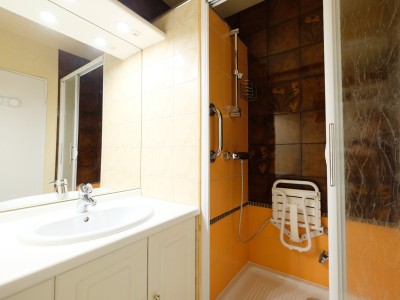 APPARTEMENT T3 A LOUER - ST ETIENNE BERGSON - 86.75 m2 - 860�&euro; charges comprises par mois