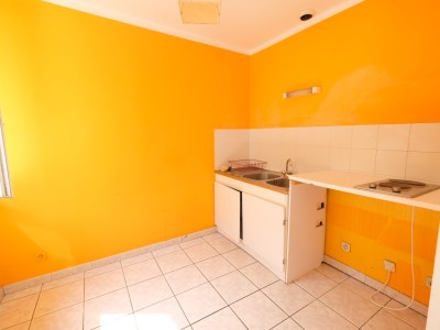 APPARTEMENT T3 A LOUER - ST ETIENNE CARNOT - 40 m2 - 400 € charges comprises par mois