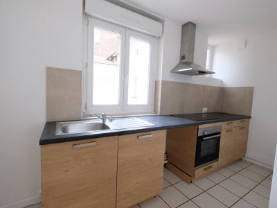 APPARTEMENT T3 A LOUER - ST ETIENNE CENTRE VILLE - 98.02 m2 - 840€ charges comprises par mois