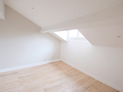 APPARTEMENT T3 A LOUER - ST ETIENNE CENTRE VILLE - 80.51 m2 - 845€ charges comprises par mois
