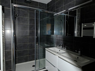 APPARTEMENT T3 A LOUER - ST ETIENNE CENTRE VILLE - 80.51 m2 - 845€ charges comprises par mois