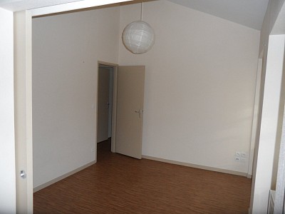 APPARTEMENT T3 A LOUER - ST ETIENNE CENTRE VILLE - 56.4 m2 - 440 € charges comprises par mois
