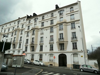APPARTEMENT T3 A LOUER - ST ETIENNE CENTRE VILLE - 78.89 m2 - 550€ charges comprises par mois