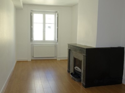 APPARTEMENT T3 A LOUER - ST ETIENNE CENTRE VILLE - 73.4 m2 - 610 &euro; charges comprises par mois