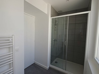 APPARTEMENT T3 A LOUER - ST ETIENNE CENTRE VILLE - 78.86 m2 - 740�&euro; charges comprises par mois