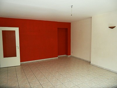 APPARTEMENT T3 A LOUER - ST ETIENNE CENTRE VILLE - 85.94 m2 - 550€ charges comprises par mois