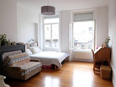 APPARTEMENT T3 A LOUER - ST ETIENNE CENTRE VILLE - 82.75 m2 - 840€ charges comprises par mois