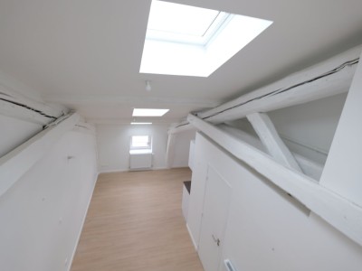 APPARTEMENT T3 A LOUER - ST ETIENNE CENTRE VILLE - 65 m2 - 720 € charges comprises par mois