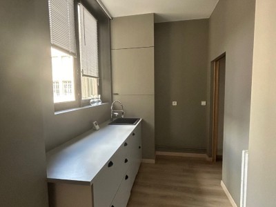 APPARTEMENT T3 A LOUER - ST ETIENNE CENTRE VILLE - 157.04 m2 - 915€ charges comprises par mois