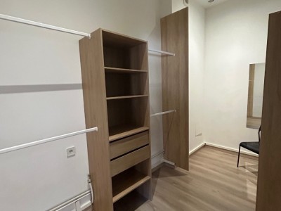 APPARTEMENT T3 A LOUER - ST ETIENNE CENTRE VILLE - 157.04 m2 - 915€ charges comprises par mois
