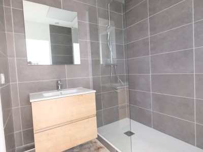 centre ville A LOUER - ST ETIENNE CENTRE VILLE - 61 m2 - 670€ charges comprises par mois
