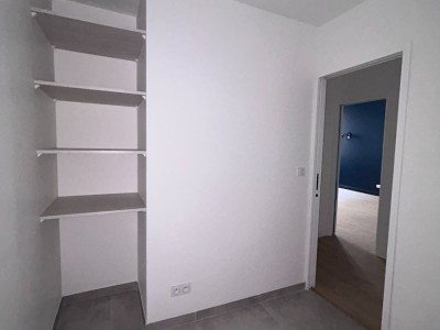 APPARTEMENT T3 A LOUER - ST ETIENNE CENTRE VILLE - 74 m2 - 795 € charges comprises par mois