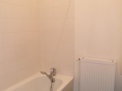 APPARTEMENT T3 A LOUER - ST ETIENNE CENTRE VILLE - 72 m2 - 650 &euro; charges comprises par mois