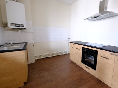 APPARTEMENT T3 - ST ETIENNE CENTRE VILLE - 74,77 m2 - LOUÉ