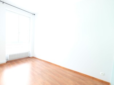 APPARTEMENT T3 A LOUER - ST ETIENNE CENTRE VILLE - 48,75 m2 - 520 € charges comprises par mois