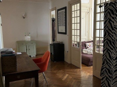 APPARTEMENT T3 A LOUER - ST ETIENNE CENTRE VILLE - 121 m2 - 860€ charges comprises par mois