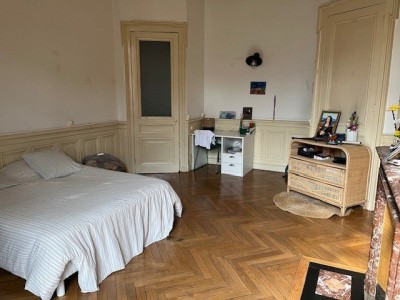 APPARTEMENT T3 A LOUER - ST ETIENNE CENTRE VILLE - 121 m2 - 860€ charges comprises par mois