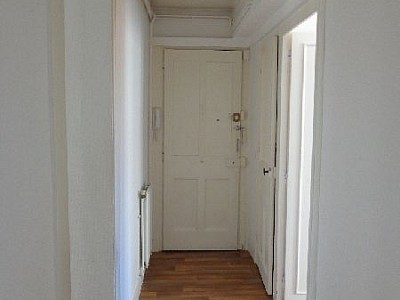 APPARTEMENT T3 A LOUER - ST ETIENNE CENTRE VILLE - 82.72 m2 - 540€ charges comprises par mois
