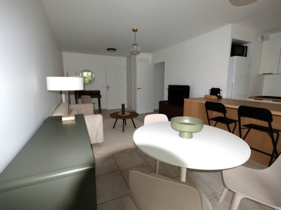 APPARTEMENT T3 A LOUER - ST ETIENNE CITE DU DESIGN - 63.73 m2 - 780 € charges comprises par mois