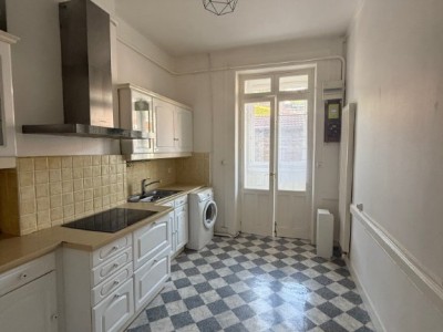 APPARTEMENT T3 A LOUER - ST ETIENNE FACULTE / CENTRE DEUX - 86.55 m2 - 620€ charges comprises par mois