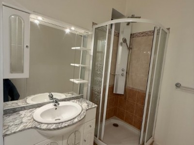 APPARTEMENT T3 A LOUER - ST ETIENNE FACULTE / CENTRE DEUX - 86.55 m2 - 620€ charges comprises par mois
