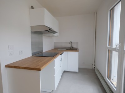APPARTEMENT T3 A LOUER - ST ETIENNE FACULTE / CENTRE DEUX - 56 m2 - 670�&euro; charges comprises par mois