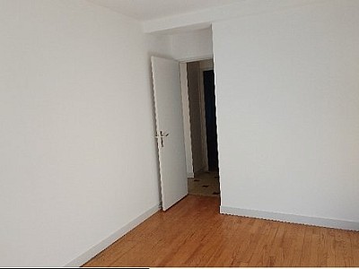 APPARTEMENT T3 A LOUER - ST ETIENNE FAURIEL - 58.57 m2 - 600 € charges comprises par mois