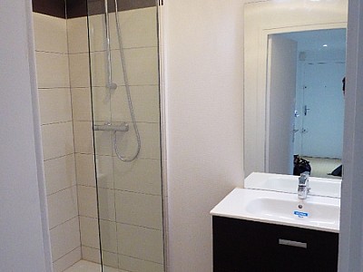 APPARTEMENT T3 A LOUER - ST ETIENNE FAURIEL - 73.86 m2 - 545�&euro; charges comprises par mois