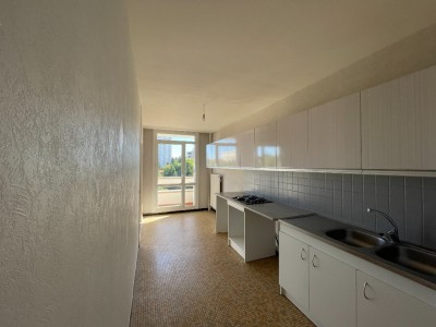 APPARTEMENT T3 A LOUER - ST ETIENNE FAURIEL - 67 m2 - 715€ charges comprises par mois