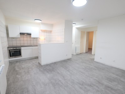 APPARTEMENT T3 A LOUER - ST ETIENNE FAURIEL - 47,79 m2 - 480 € charges comprises par mois