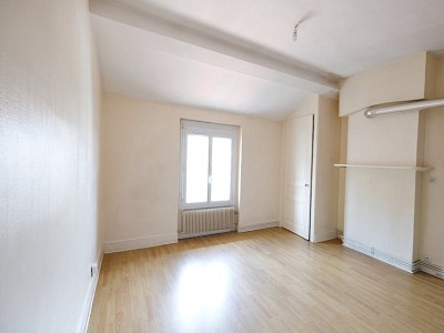 APPARTEMENT T3 A LOUER - ST ETIENNE FAURIEL - 46,3 m2 - 490 € charges comprises par mois
