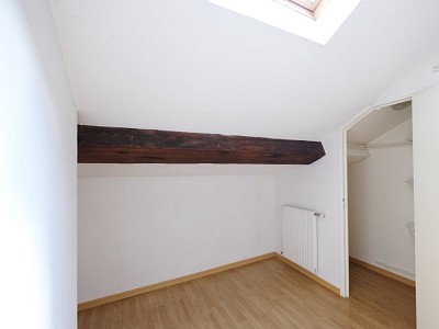 APPARTEMENT T3 A LOUER - ST ETIENNE FAURIEL - 46,3 m2 - 490 € charges comprises par mois
