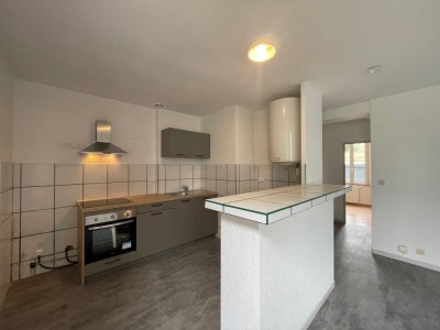 APPARTEMENT T3 A LOUER - ST ETIENNE FAURIEL - 55 m2 - 400 € charges comprises par mois