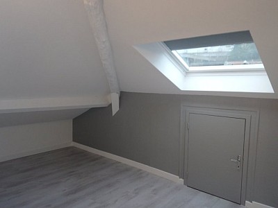 APPARTEMENT T3 A LOUER - ST ETIENNE FAURIEL - 46.02 m2 - 512 € charges comprises par mois