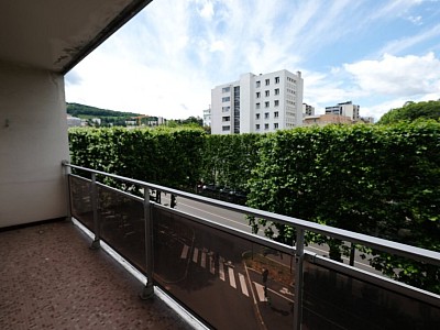 APPARTEMENT T3 A LOUER - ST ETIENNE FAURIEL - 58.14 m2 - 700€ charges comprises par mois