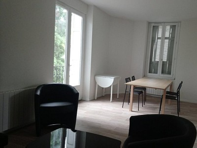 APPARTEMENT T3 A LOUER - ST ETIENNE FAURIEL - 67 m2 - 540 € charges comprises par mois