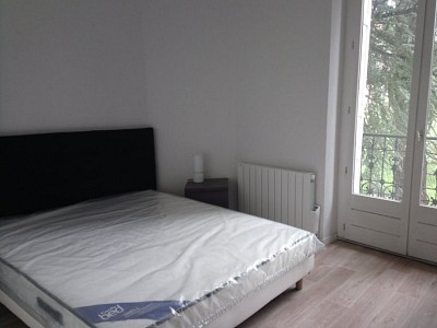 APPARTEMENT T3 A LOUER - ST ETIENNE FAURIEL - 67 m2 - 540 € charges comprises par mois