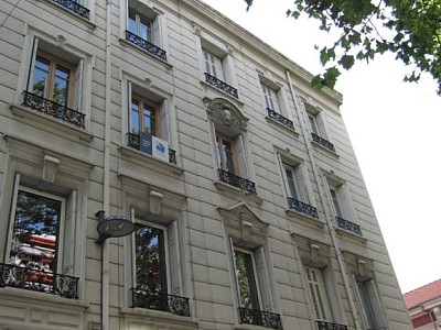 APPARTEMENT T3 A LOUER - ST ETIENNE FAURIEL - 93.65 m2 - 800 &euro; charges comprises par mois